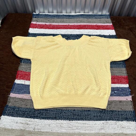 Vintage Rare Sakura Sport Yellow Knit Tee Short Sleeve Sweater Size Large/XL - Picture 8 of 8